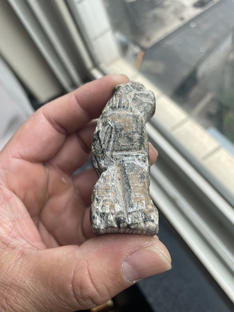 古玩銅器石雕獅子真品鑒賞圖