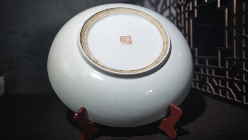 古玩陶瓷民國·粉彩五龍圖大盤真品鑒賞圖