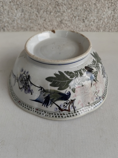 古玩陶瓷釉下彩花鳥(niǎo)紋碗拍賣(mài),當(dāng)前價(jià)格268元