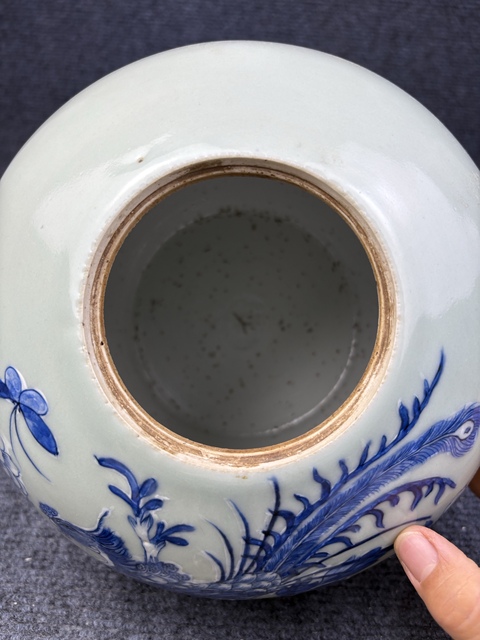 古玩陶瓷豆青釉青花加白鳳穿牡丹紋西瓜罐拍賣，當(dāng)前價格5588元