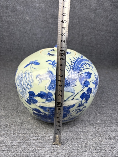 古玩陶瓷豆青釉青花加白鳳穿牡丹紋西瓜罐拍賣，當(dāng)前價格5588元