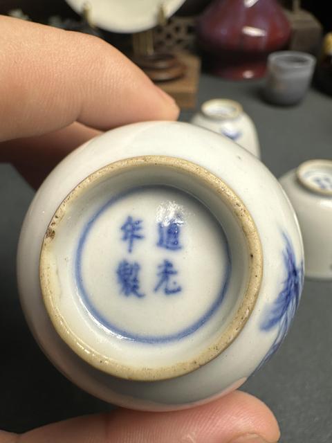 古玩陶瓷青花蘭草紋杯真品鑒賞圖