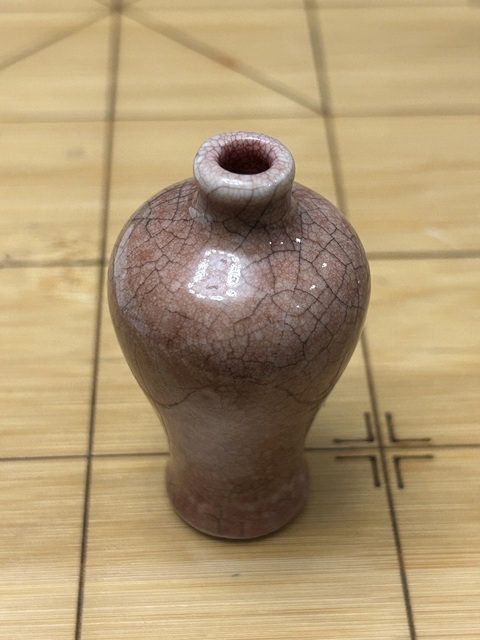 古玩陶瓷晚清紅哥釉梅瓶鼻煙壺拍賣，當前價格2888元