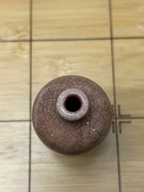 古玩陶瓷晚清紅哥釉梅瓶鼻煙壺拍賣，當前價格2888元