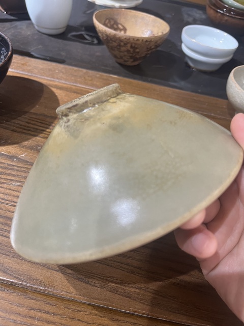 古玩陶瓷耀州窯青釉茶盞真品鑒賞圖