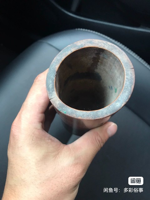 古玩雜項(xiàng)竹雕筆筒真品鑒賞圖