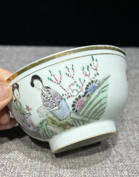 古玩陶瓷民國粉彩仕女人物碗真品鑒賞圖