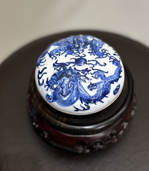 古玩陶瓷解放初 青花云龍紋印泥盒真品鑒賞圖