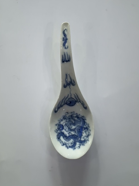 古玩陶瓷青花火焰龍紋調羹勺子拍賣,當前價格2288元
