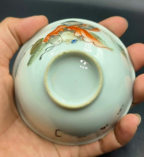 古玩陶瓷民國時期粉彩劉海戲金蟾圖茶碗拍賣，當(dāng)前價(jià)格650元