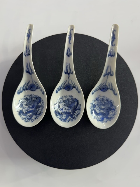 古玩陶瓷青花火焰龍紋調羹勺子拍賣,當前價格2288元