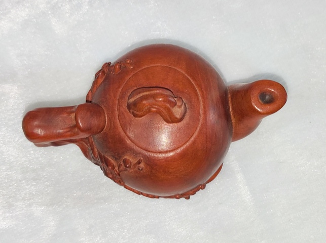 古玩字畫黃楊木雕茶壺拍賣，當(dāng)前價格998元