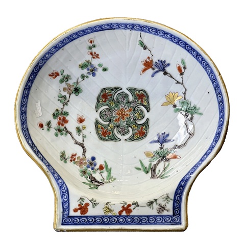 古玩陶瓷青花五彩貝殼盤真品鑒賞圖