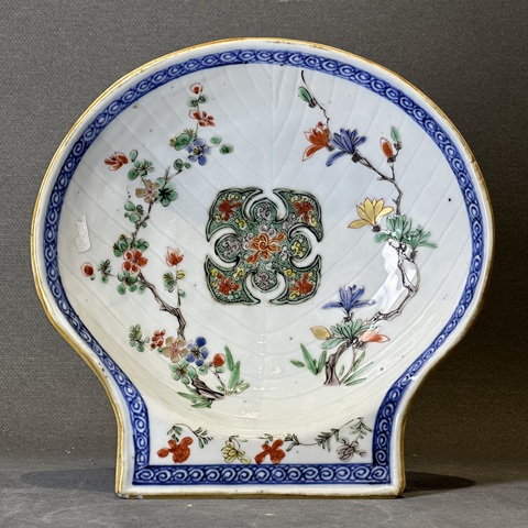 古玩陶瓷青花五彩貝殼盤真品鑒賞圖