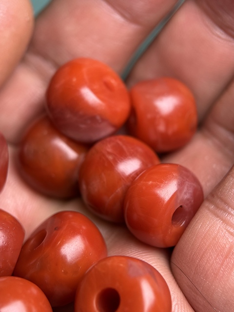 古玩玉器藏傳南紅珠子真品鑒賞圖