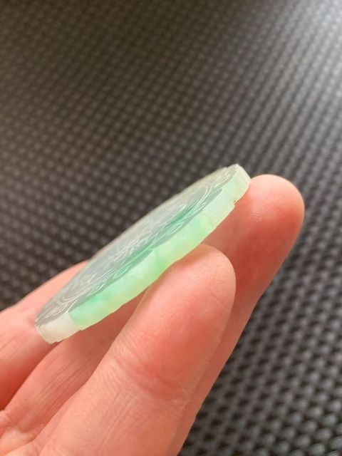 古玩玉器清代翡翠雕“福壽將軍扣”拍賣，當前價格13000元