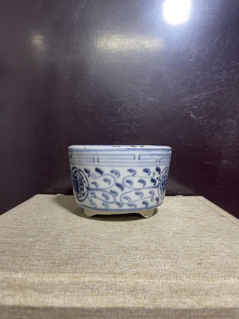古玩陶瓷青花香爐真品鑒賞圖
