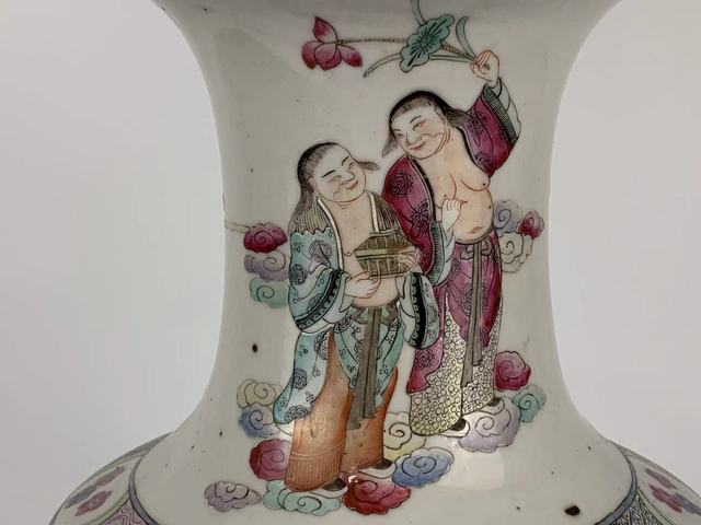 古玩陶瓷清晚期·粉彩八仙人物紋棒槌瓶拍賣，當前價格15984元