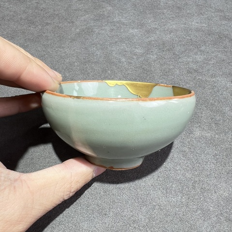 古玩陶瓷南宋龍泉窯斂口碗（杯）真品鑒賞圖