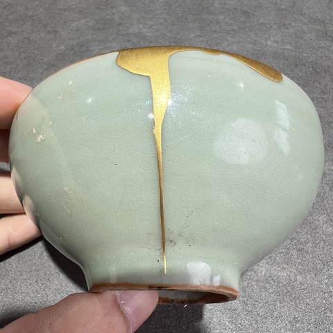 古玩陶瓷南宋龍泉窯斂口碗（杯）真品鑒賞圖