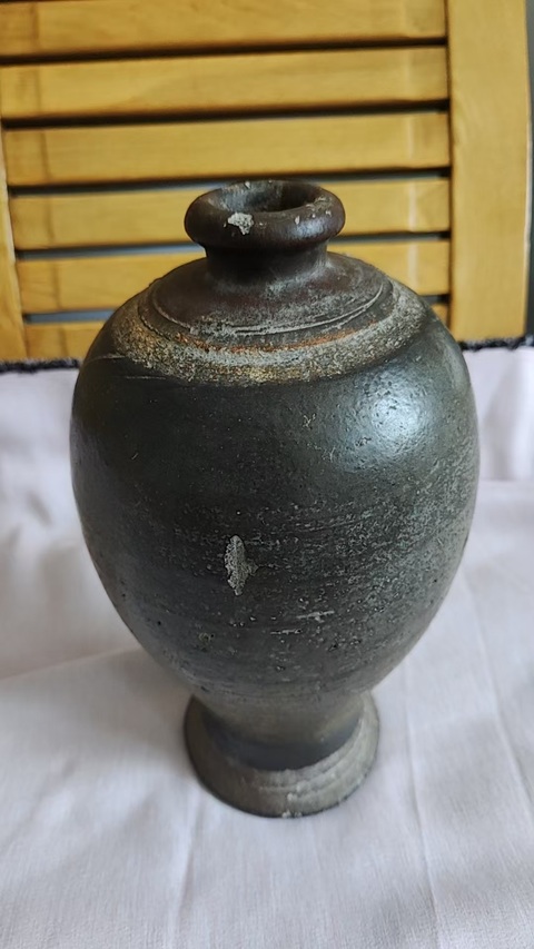 古玩陶瓷黑釉梅瓶真品鑒賞圖