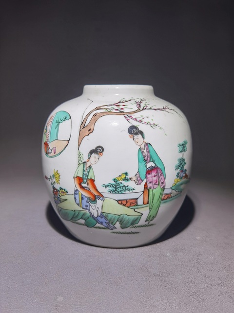 古玩陶瓷仕女紋粉彩罐真品鑒賞圖