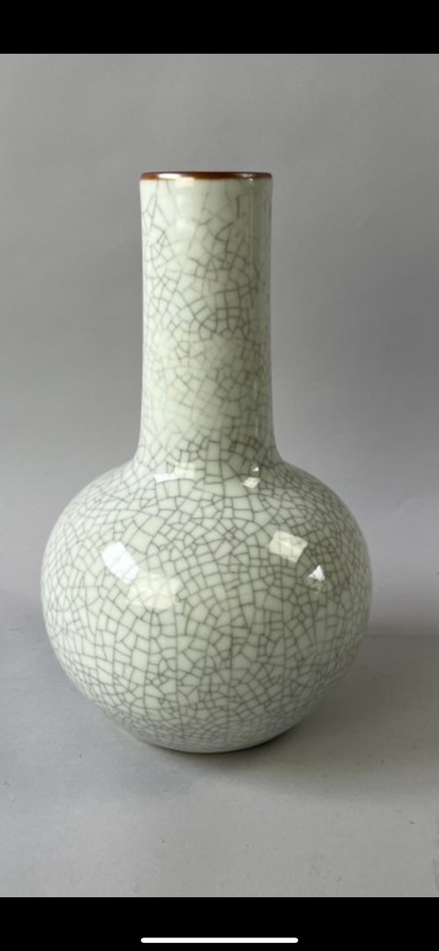 古玩陶瓷哥釉天球瓶真品鑒賞圖