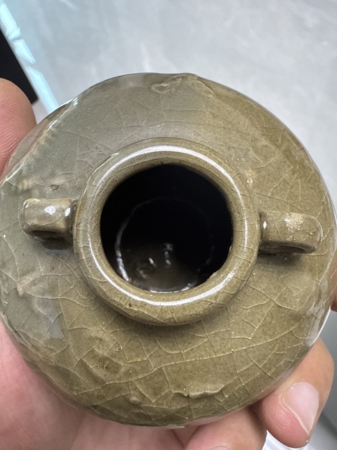 古玩陶瓷龍泉青瓷龍紋水盂真品鑒賞圖