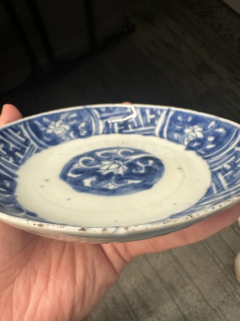 古玩陶瓷青花盤真品鑒賞圖