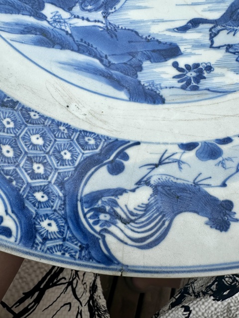 古玩陶瓷青花花鳥紋大盤真品鑒賞圖