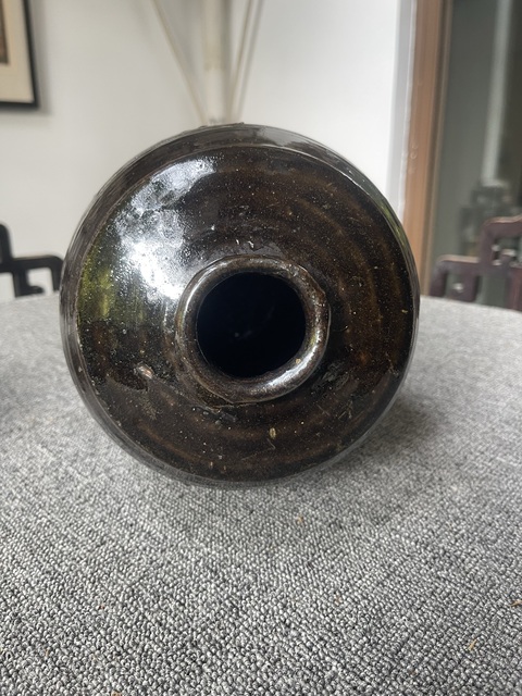 古玩陶瓷褐釉劃花梅瓶真品鑒賞圖