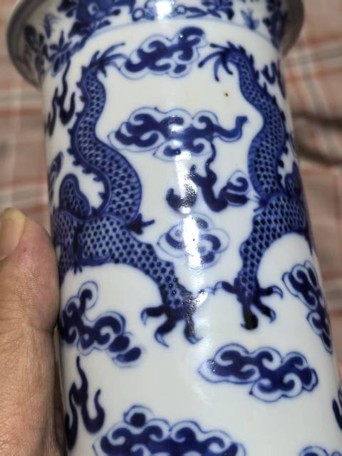 古玩陶瓷龍紋青花花觚真品鑒賞圖
