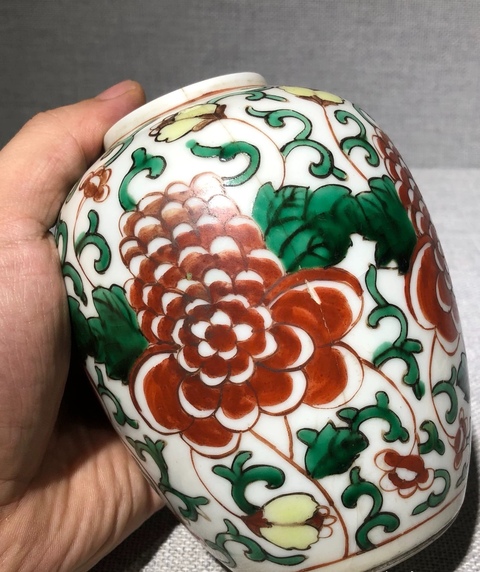 古玩陶瓷五彩牡丹紋罐真品鑒賞圖