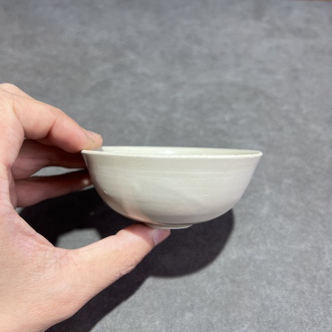 古玩陶瓷定窯刻劃花小碗真品鑒賞圖