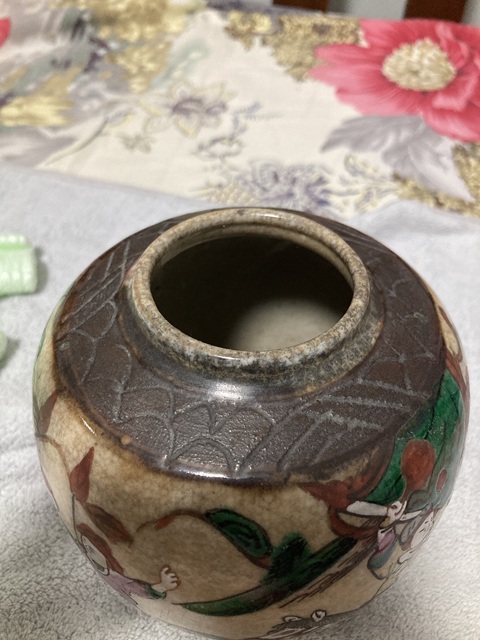 古玩陶瓷晚清五彩鐵骨泥人物刀馬旦罐真品鑒賞圖
