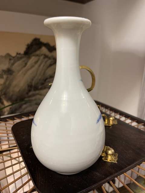 古玩陶瓷青花釉里紅盤(pán)口瓶真品鑒賞圖