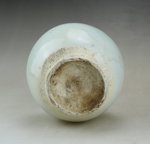 古玩陶瓷明末清初·青花花卉紋壺真品鑒賞圖
