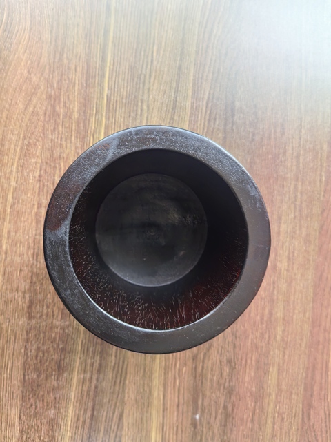 古玩雜項紫檀木雕刻制作筆筒拍賣,當前價格1500元
