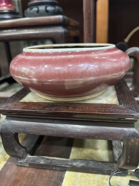 古玩陶瓷晚清郎紅釉水盂真品鑒賞圖