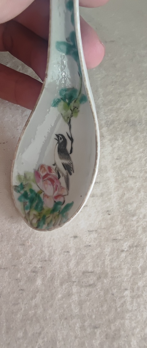 古玩陶瓷湯勺真品鑒賞圖