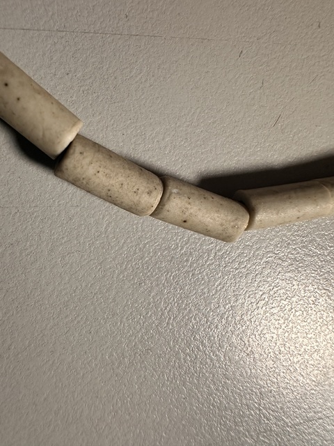 古玩玉器文化期地方料管珠拍賣,當前價格350元