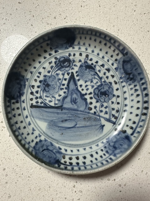 古玩陶瓷明代空白期青花盤真品鑒賞圖