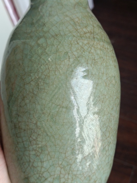 古玩陶瓷龍泉青瓷橄欖瓶拍賣(mài),當(dāng)前價(jià)格1800元