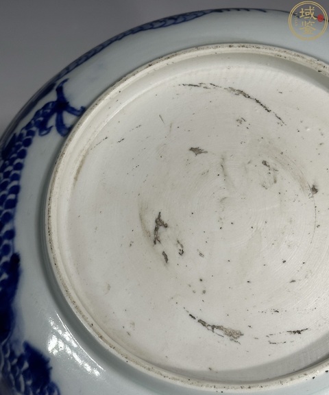 古玩陶瓷雍正過墻龍紋盤拍賣，當前價格5000元