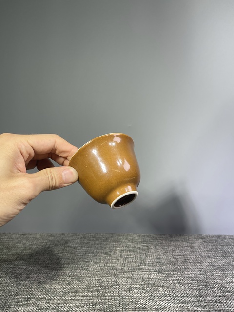 古玩陶瓷民國.紫金釉茶杯拍賣,當前價格0元