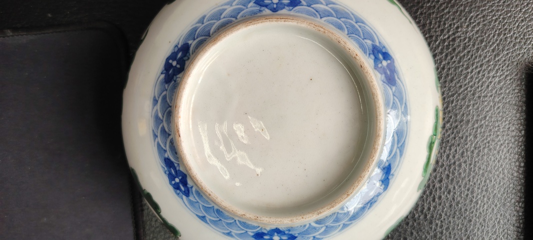 古玩陶瓷日本明治青花彩繪花卉紋碗真品鑒賞圖