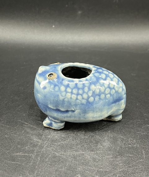 古玩陶瓷藍釉仿生瓷水盂真品鑒賞圖