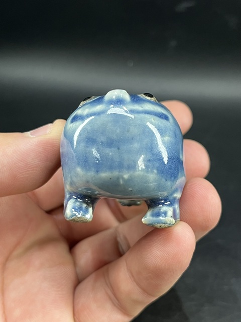 古玩陶瓷藍釉仿生瓷水盂真品鑒賞圖