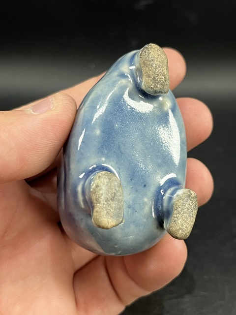 古玩陶瓷藍釉仿生瓷水盂真品鑒賞圖