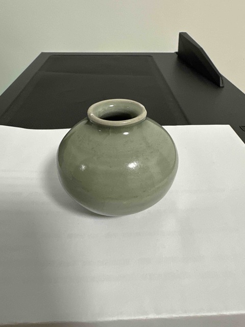 古玩陶瓷龍泉罐真品鑒賞圖